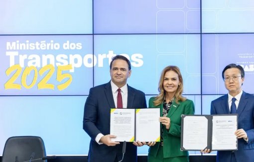 Brasil e China assinam acordo para estudar ferrovia até o Peru