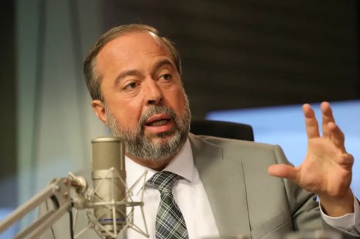 Brasil não corre risco energético, garante Alexandre Silveira