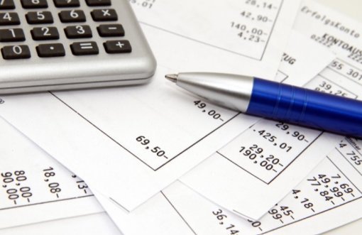 Endividamento das famílias atinge nível recorde, aponta CNC