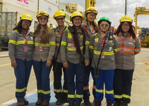 Portonave aumenta presença de mulheres nos setores operacionais