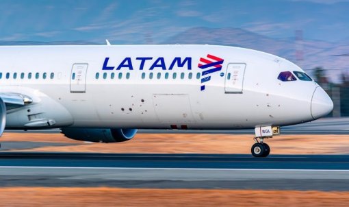 Latam inaugura oficialmente a rota São Paulo-Amsterdã