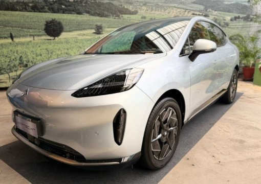 GAC Hyptec HT estreia com quase 100cv a mais na linha 2027