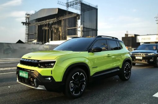 Novo Jeep Avenger faz sua primeira aparição mundial no RJ