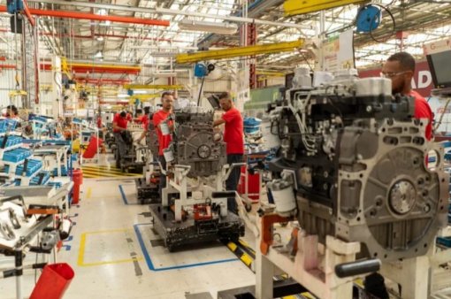 Produção industrial tem pior abril desde 2023