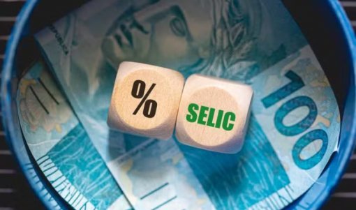 Economistas voltam a reduzir as projeções da Selic e inflação