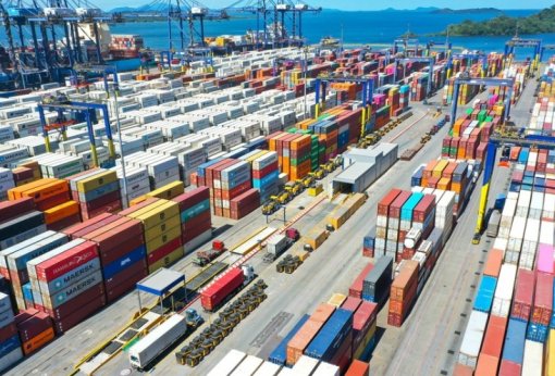 Empresas afetadas por tarifaço terão drawback estendido