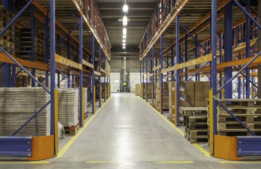 Mercado Livre e Shopee lideram corrida por galpões logísticos