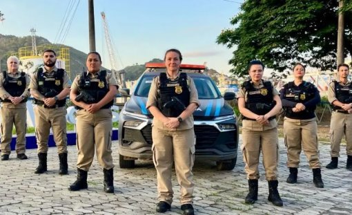 Mulher assume guarda portuária pela primeira vez no Brasil