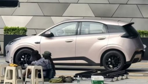 Novo BYD Dolphin Mini cresce 42 cm e chega a 129 cv